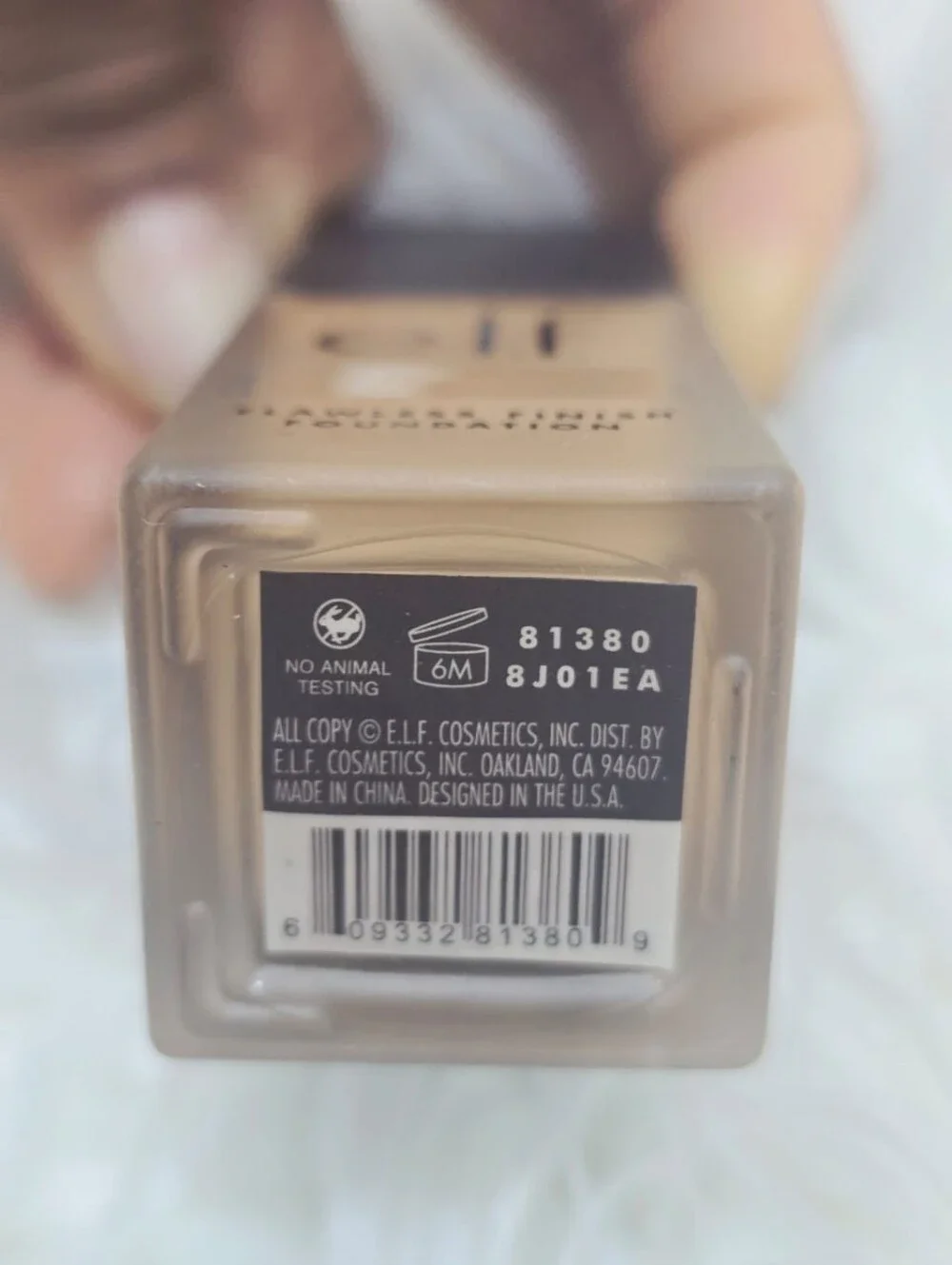 e.l.f. Flawless Finish Foundation Bottle Medium-tan with Golden Undertones